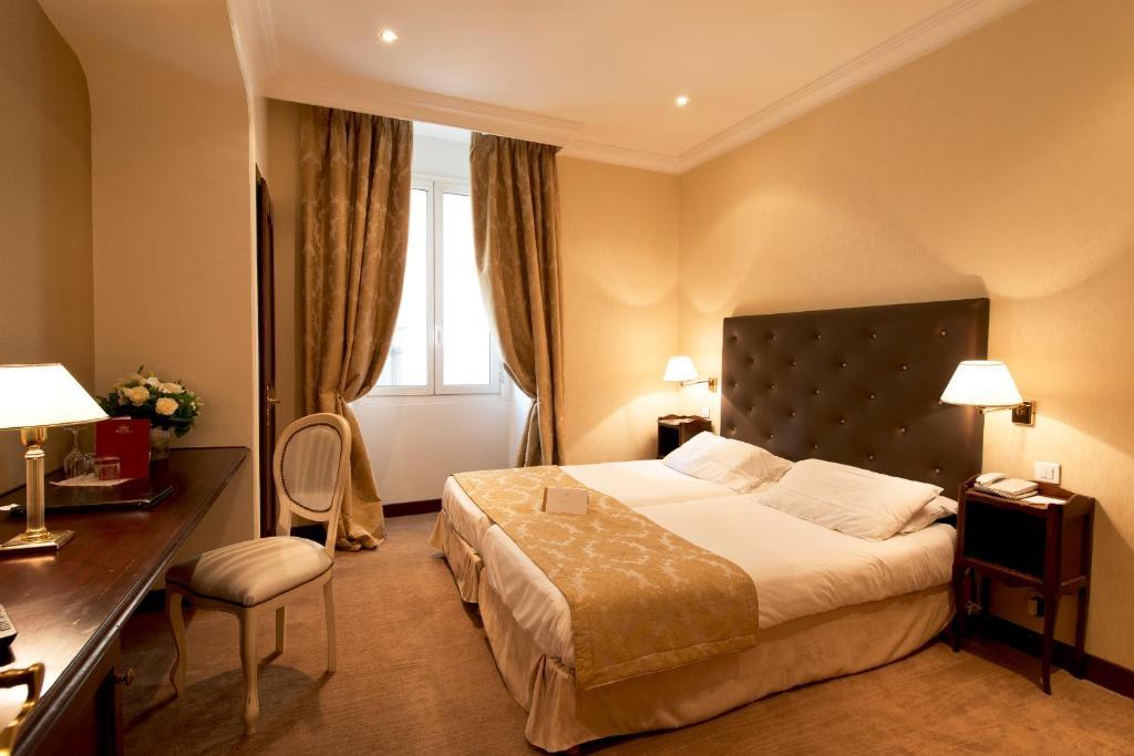 Classic Doppel- oder Zweibettzimmer