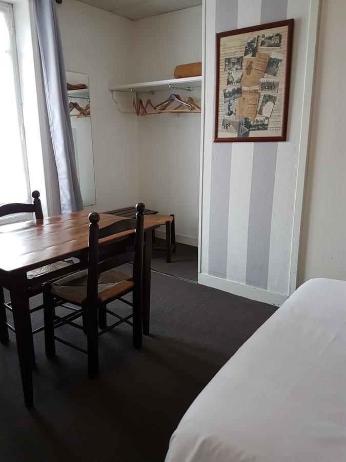 Double Room with Balcony and Sea View