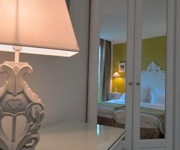 Quarto Twin com Varanda