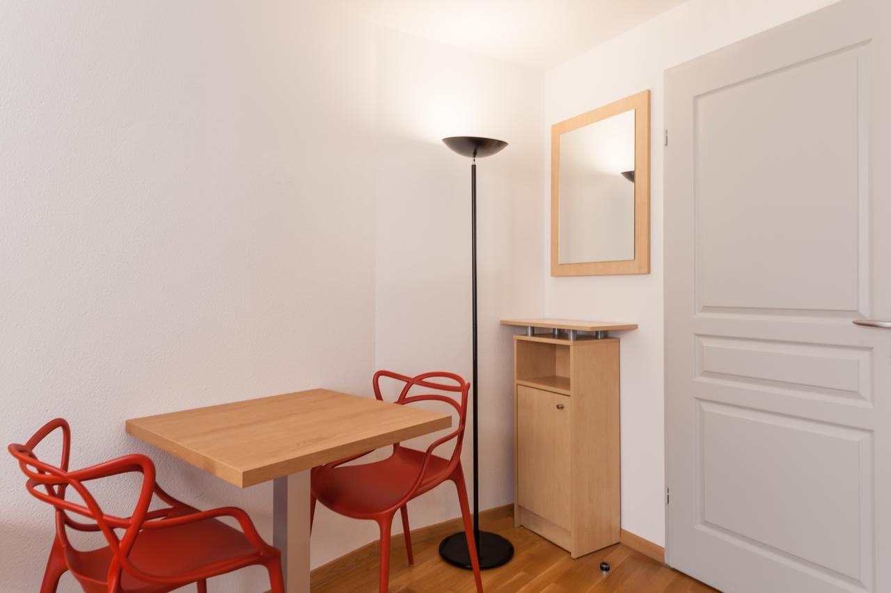 Studio mit Doppelbett