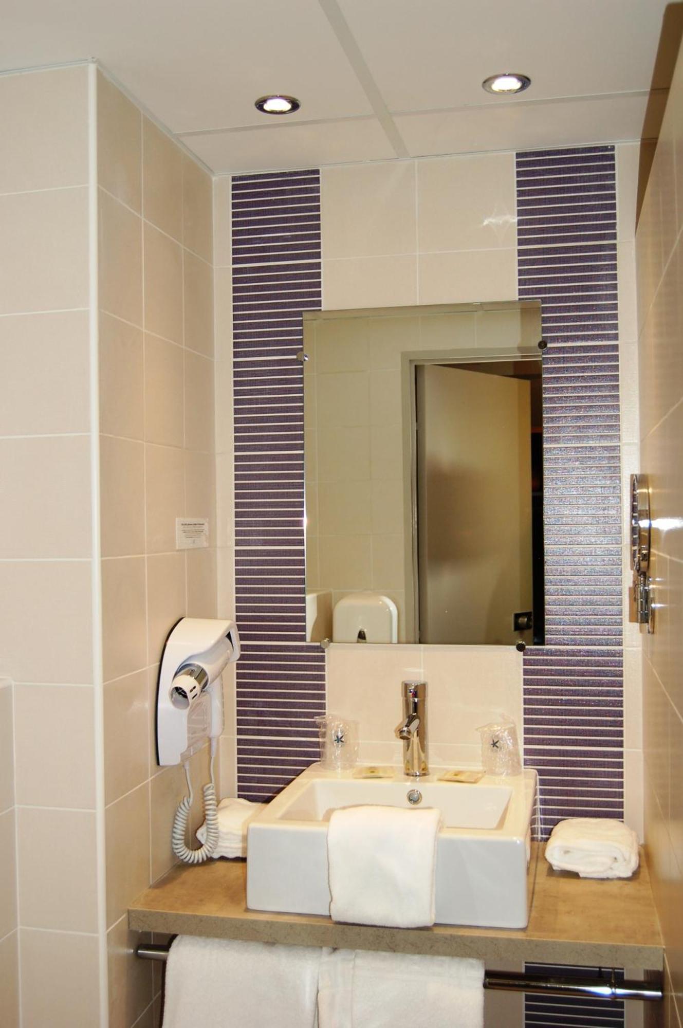 Comfort Twin Room