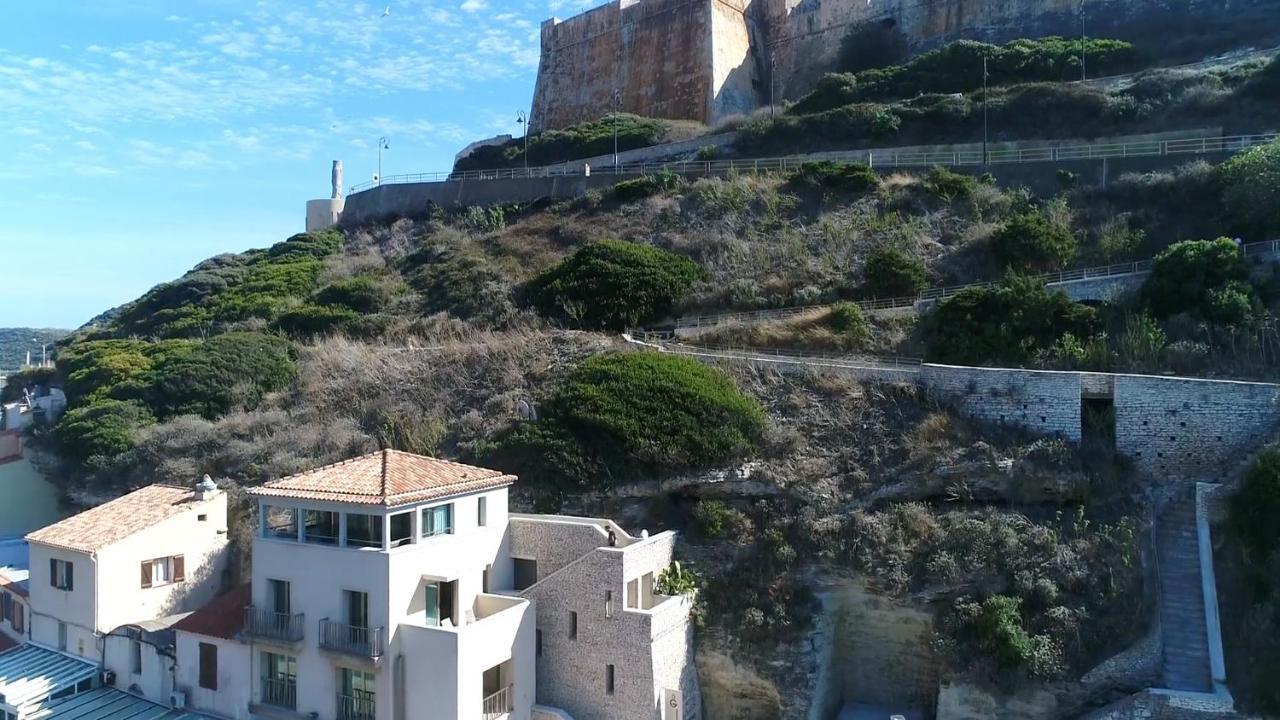 Suite with Panoramic View,695851284:JPEG