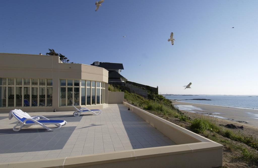 Apartment mit 2 Schlafzimmern (4 Erwachsene) und Meerblick