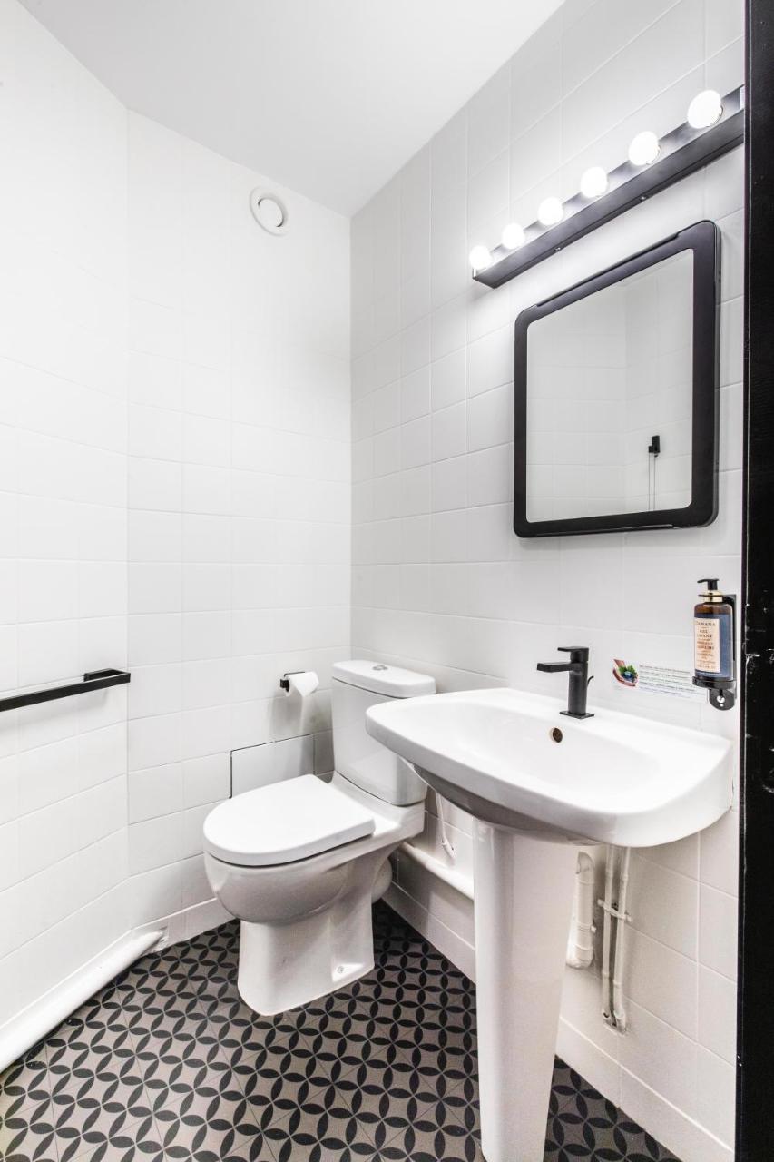 Double Room without Daylight,1285220536:JPEG