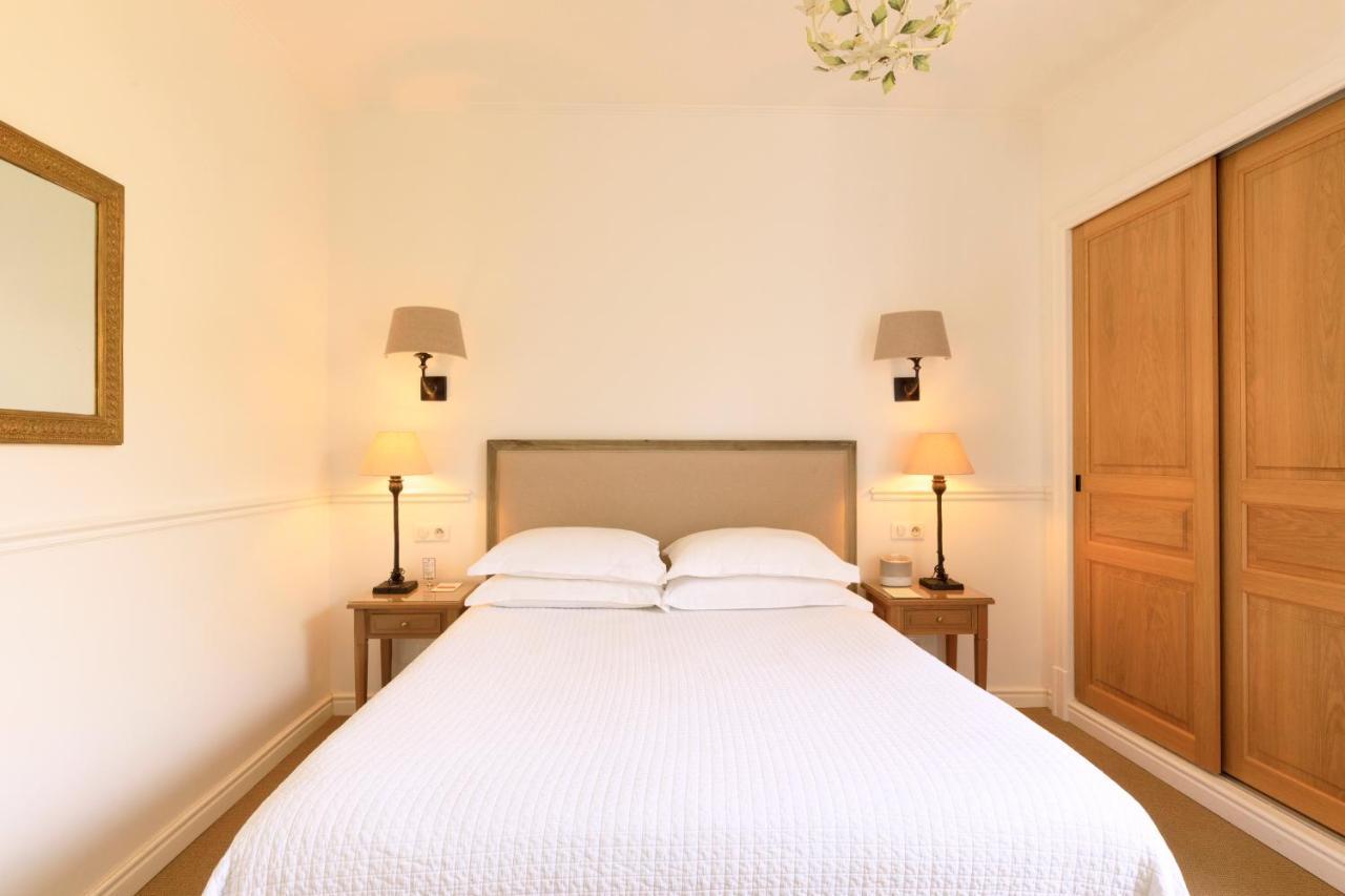 CLASSIC ROOM - Rear view,776641900:JPEG