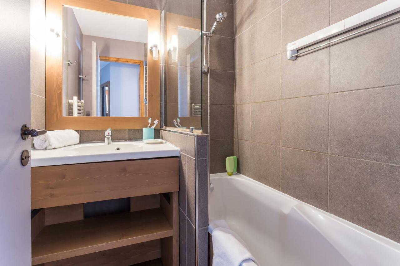 One-Bedroom Apartment (4 People) - South Side