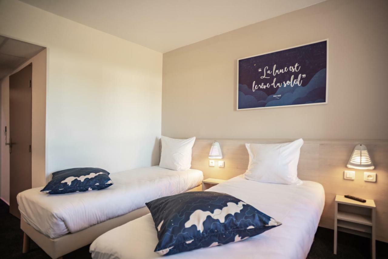 Quadruple Room (1 double bed, 1 single bed, 1 child bed (70/160cm))
