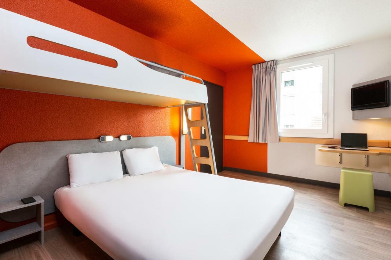 Triple Room with One Double Bed and One Bunk Bed,799047012:JPEG