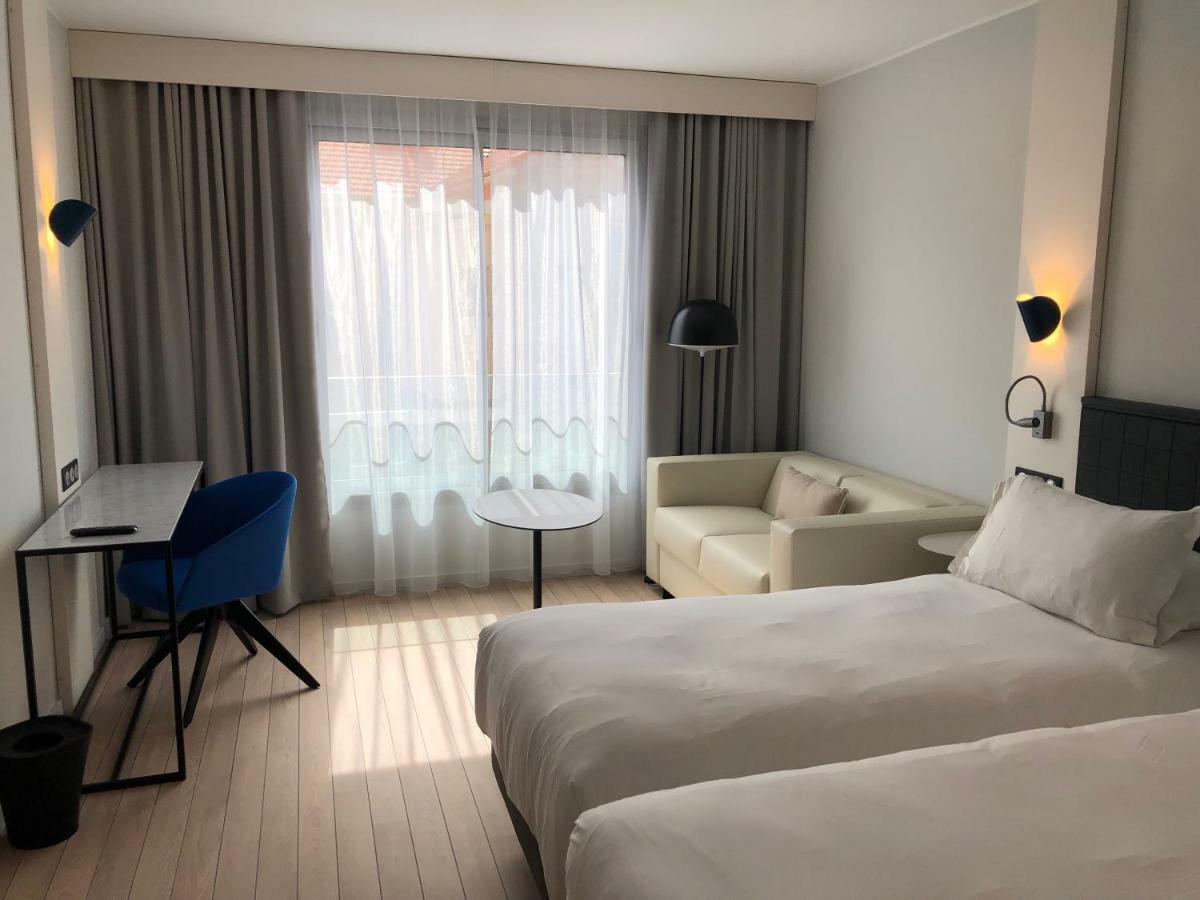 Superior Zimmer mit 2 Einzelbetten und Sofa