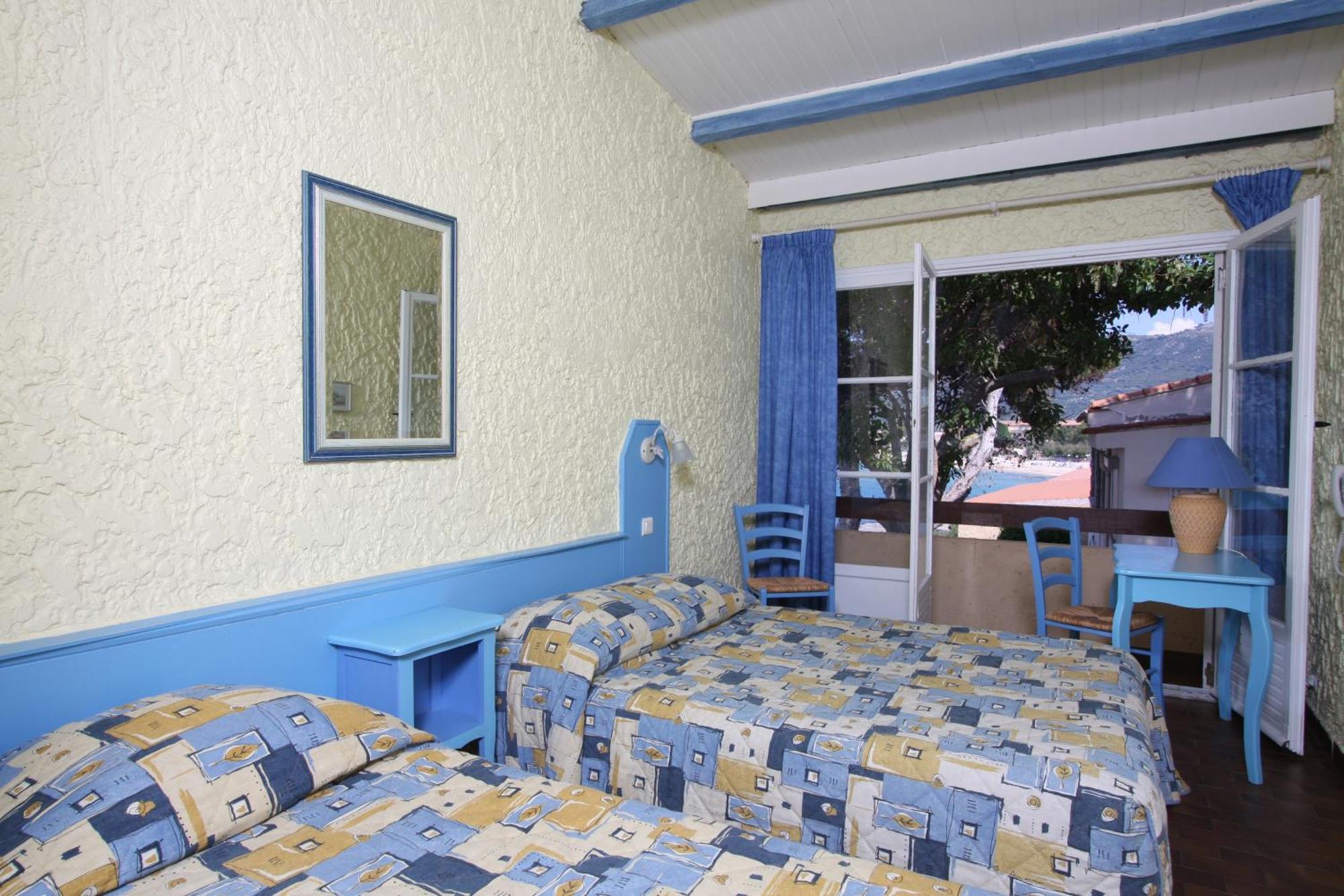 Double Room with Garden View - No Airconditioning