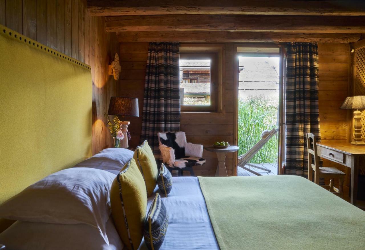 Club Double Room,831371846:JPEG