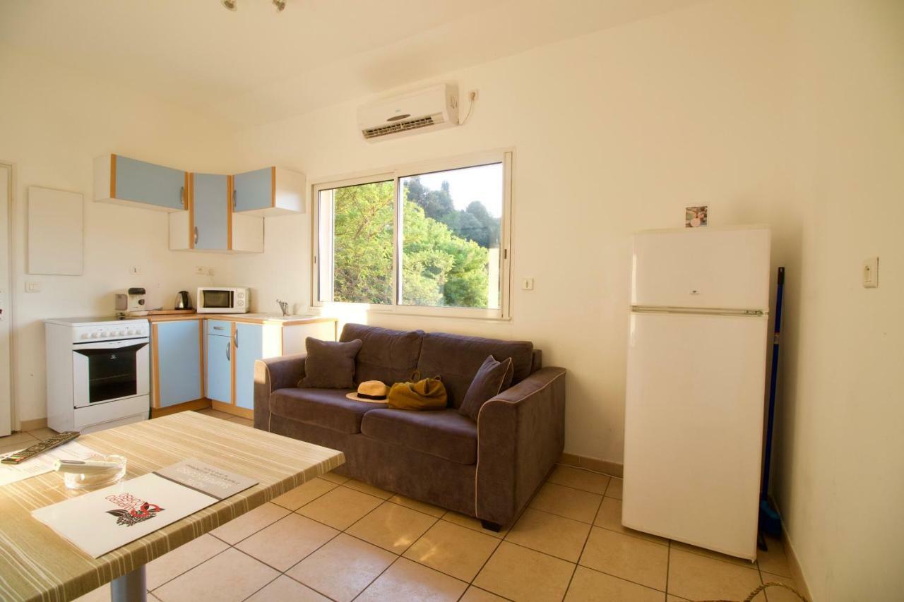 Two-Bedroom Apartment Sea View
