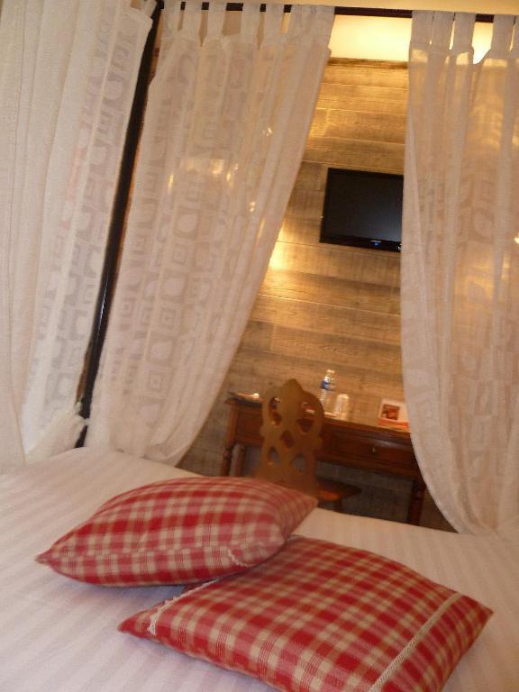 Standard  Room,10518604:JPEG