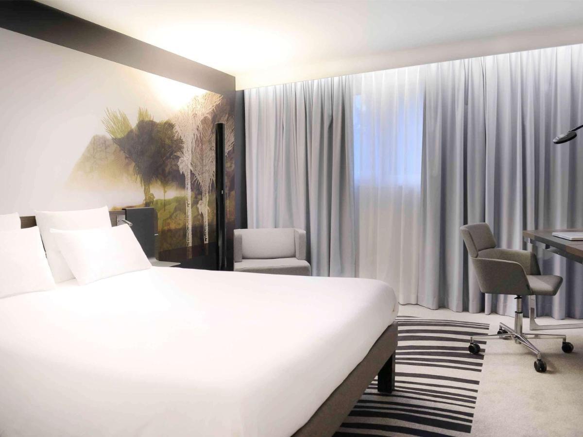 Executive Kamer met Queensize Bed en Slaapbank voor 1 Persoon