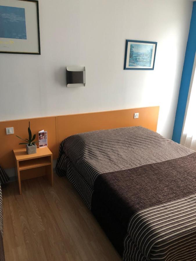 Family triple room,930715237:JPEG