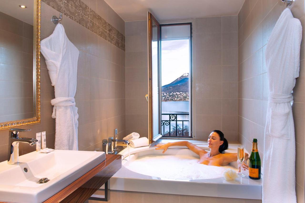 Elegance Room - Lake side with balcony - Double or Twin beds,1666635718:JPEG