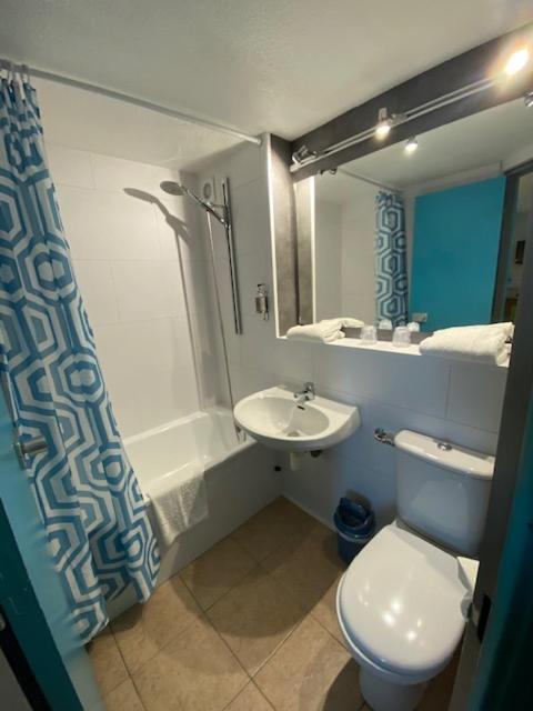 Chambre Familiale