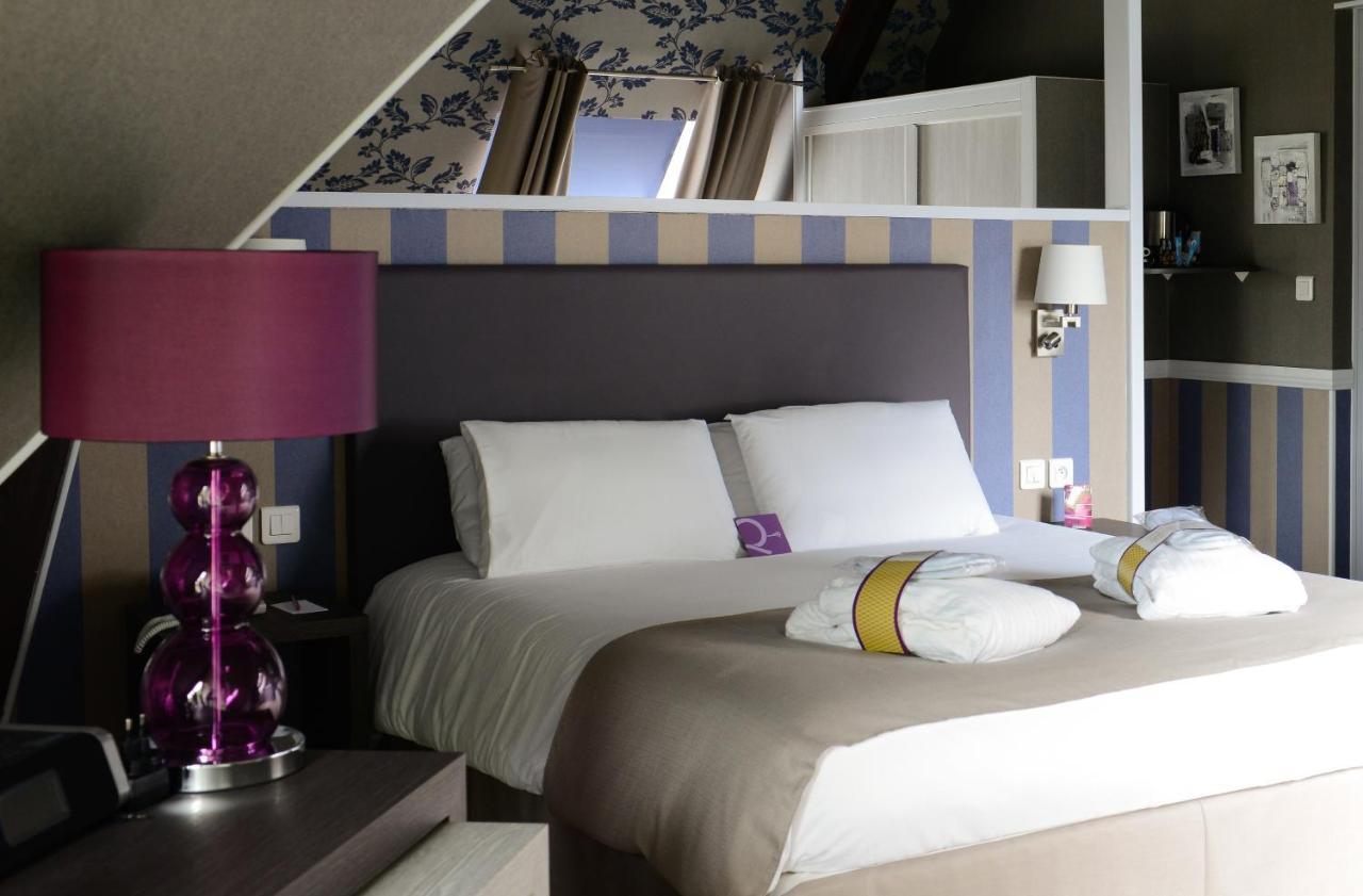 Privilege Suite with One Double Bed and One Sofa Bed,1098828318:JPEG