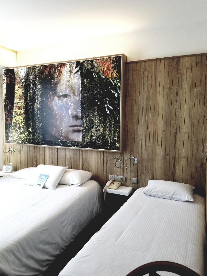 1 Double Bed 1 Single Bed,1208639989:JPEG