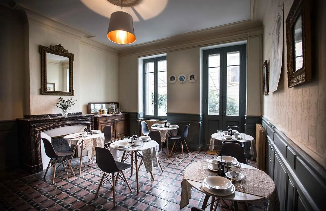 Carcassonne Townhouse-1