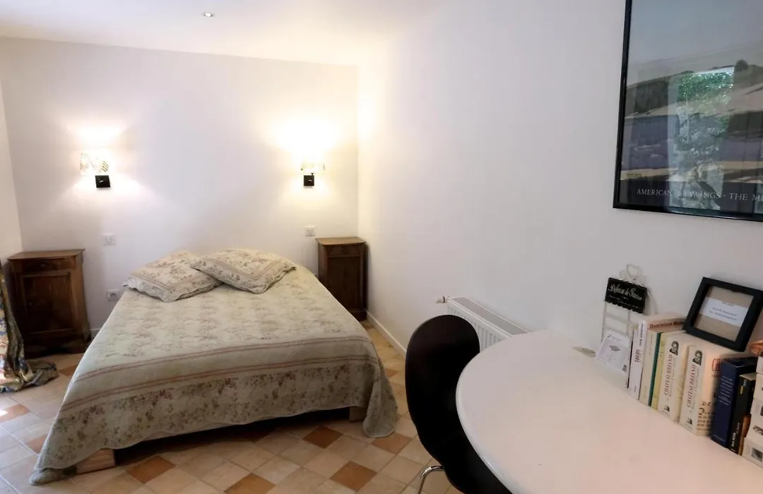 Le 3 Rue Grande-1
