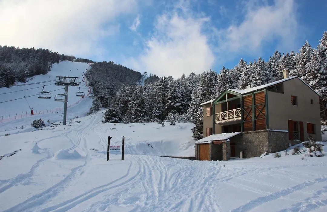 Chalet Pla Del Mir-1