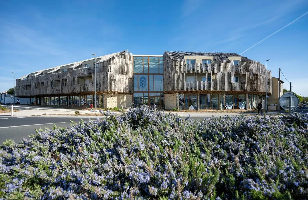 Athome Residence Et Spa-1