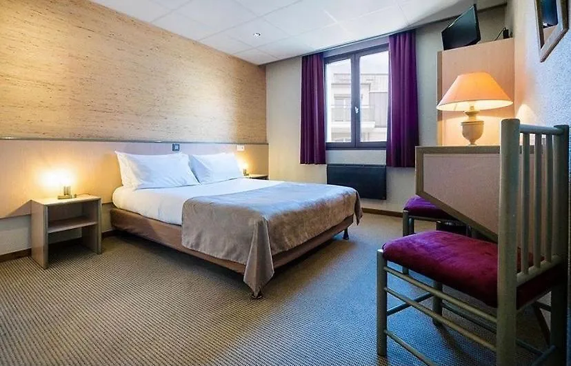 Hotel Le Savoie-1