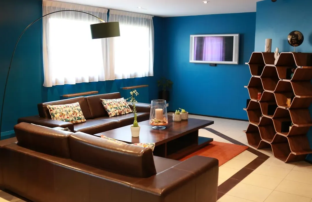 Orly Superior Hotel-1