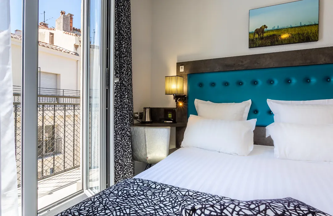 Hotel Carre Vieux Port-1
