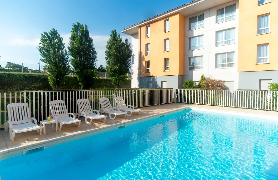 Comfort Aparthotel Carcassonne-1