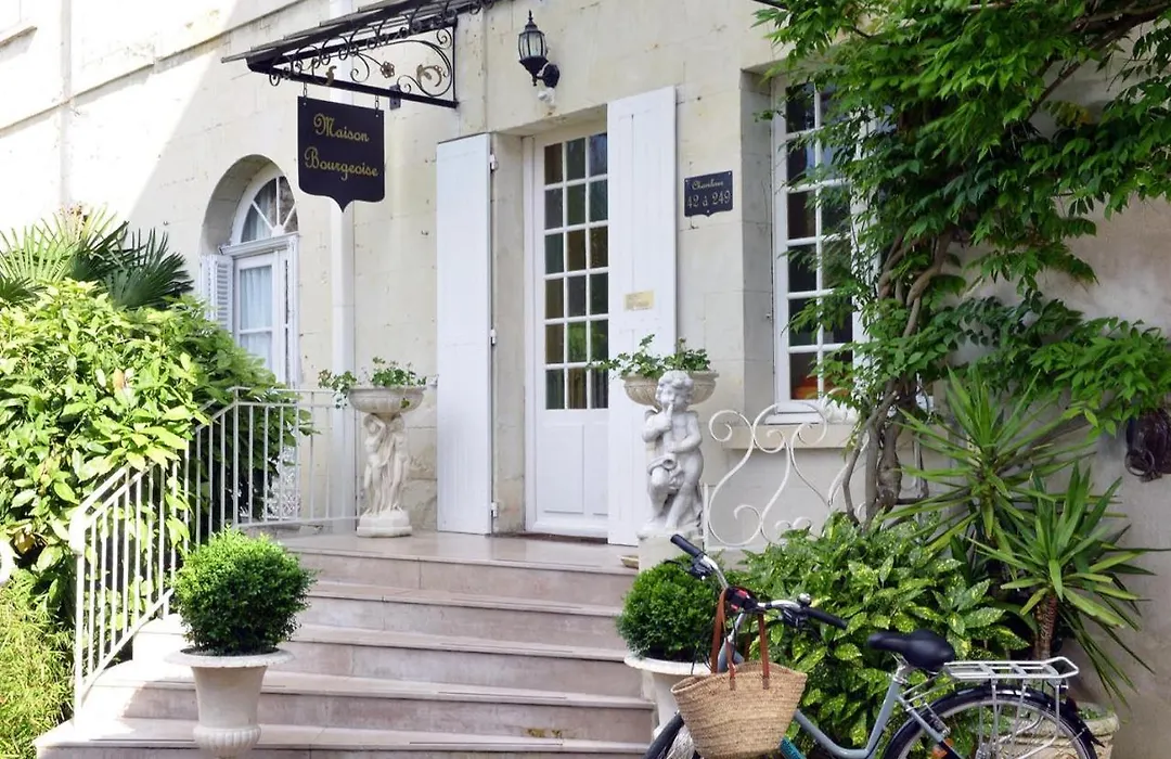 Logis Hotel Le Plantagenet-1