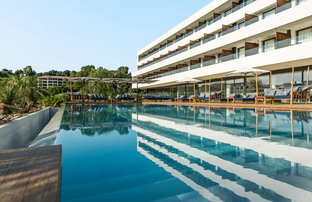 Golden Tulip Porto-Vecchio-1