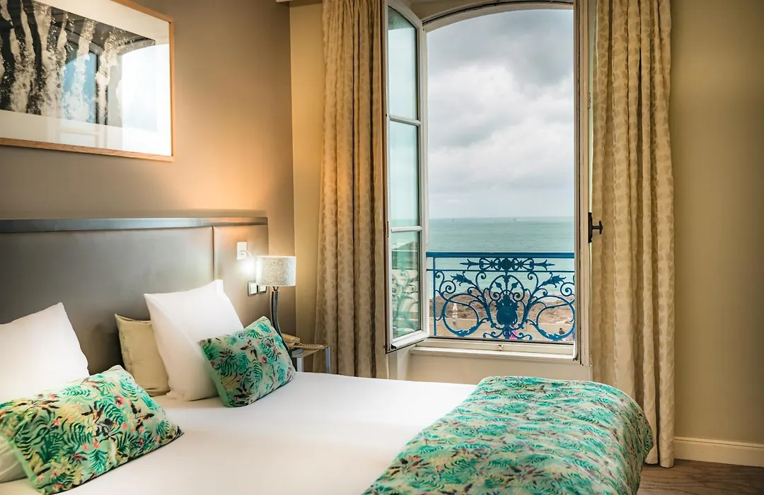 Hotel France Et Chateaubriand-1