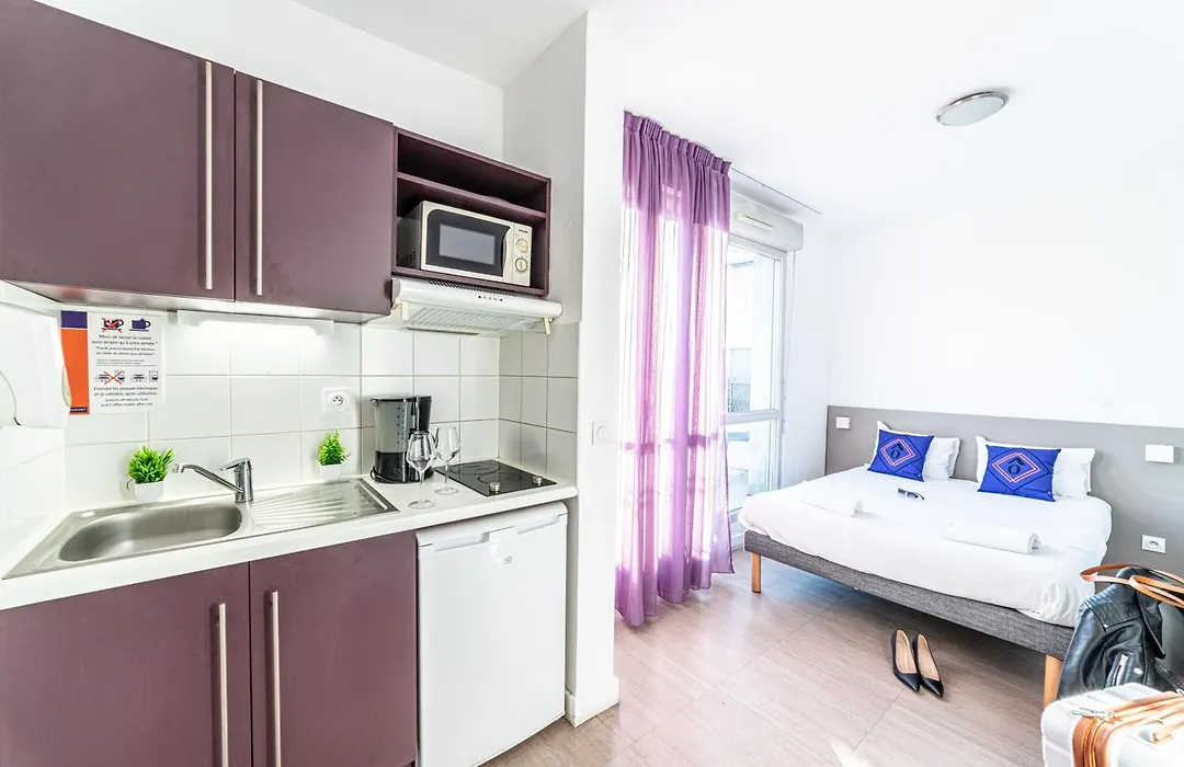 Montempo Apparthotel Marseille Centre Euromed-1