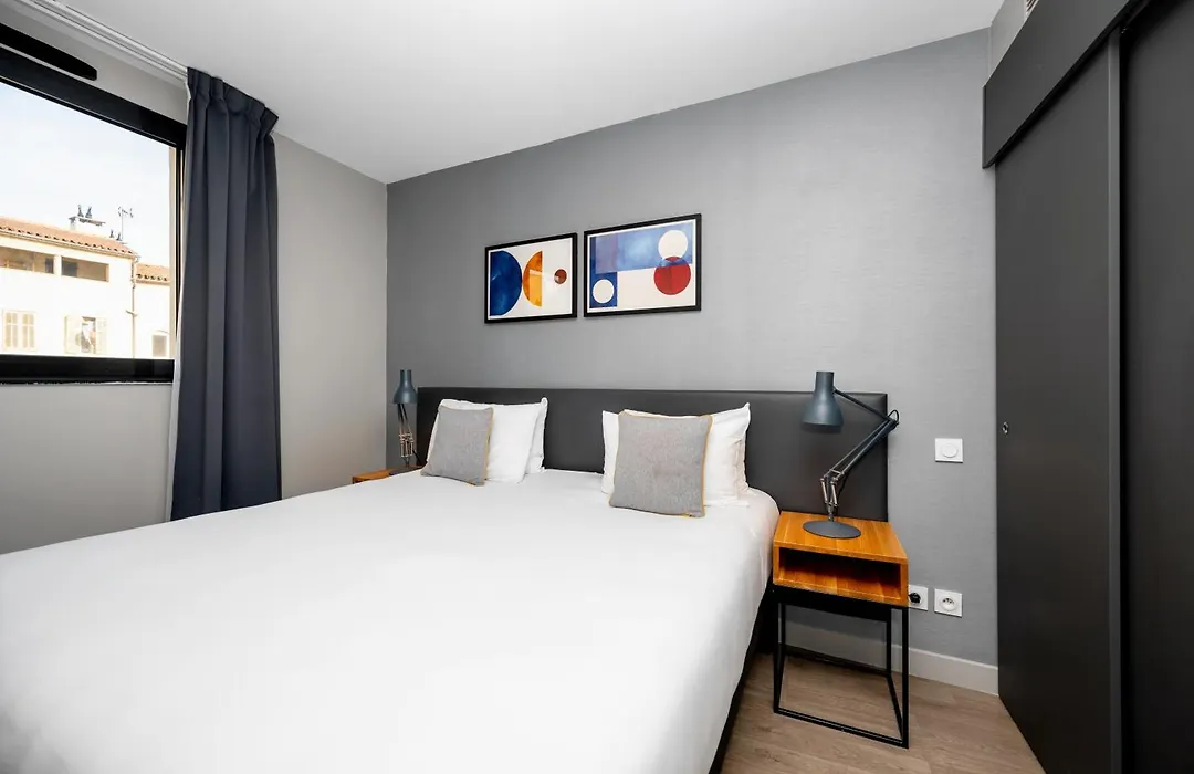 Staycity Aparthotels Marseille Centre Vieux Port-1