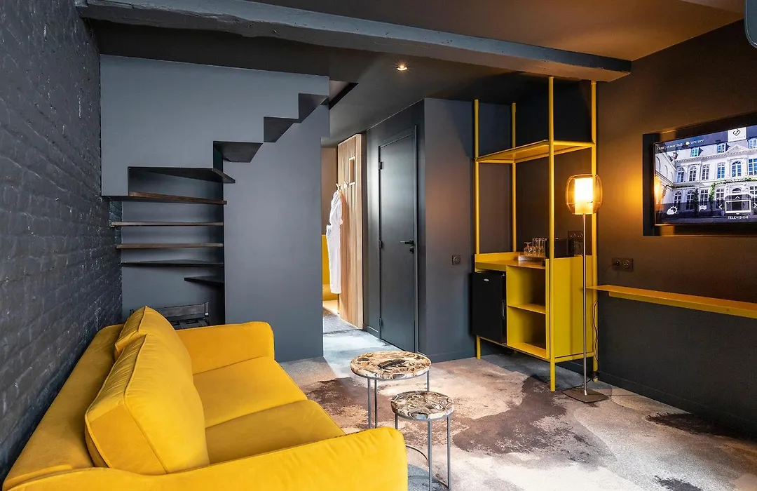 Clarance Hotel Lille-1