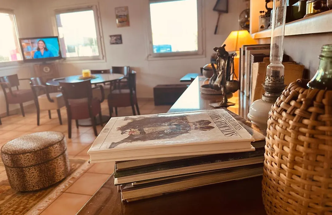 Ever Route 64 Brit Hotel Tarbes Ibos-1