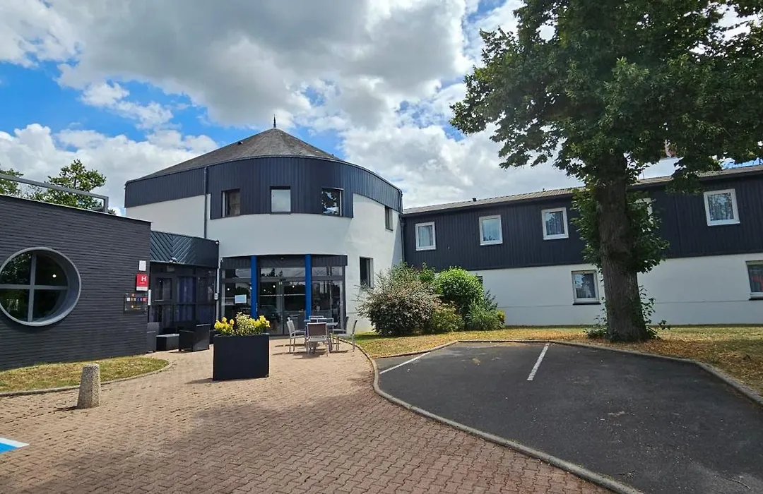 Hotel Le Circuit Le Mans-1