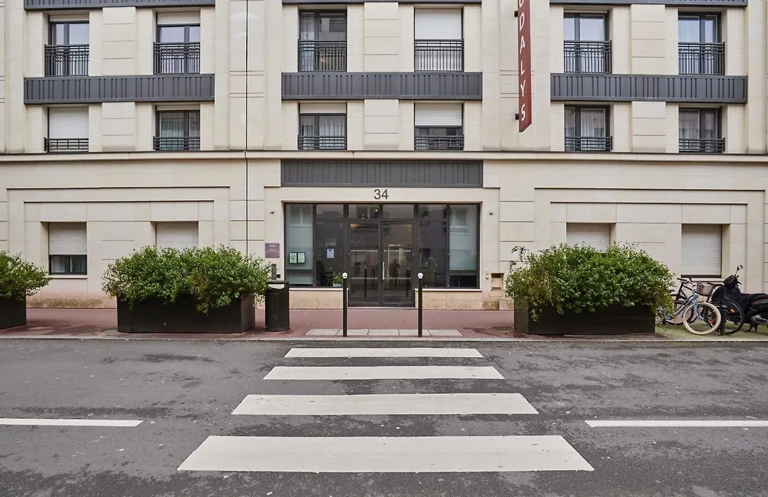Appart'Hotel Odalys City - Paris Levallois-1