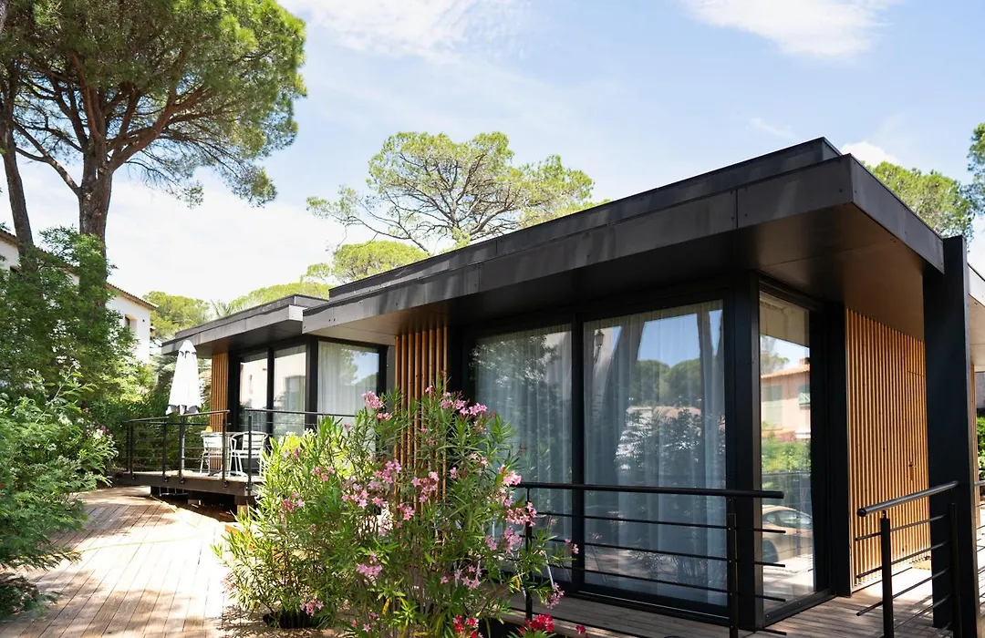 Le Confidentiel Hotel & Spa-1