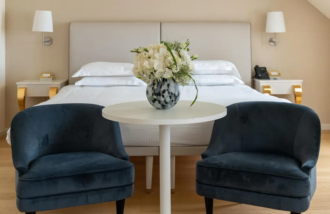 Boscolo Lyon Hotel & Spa-1