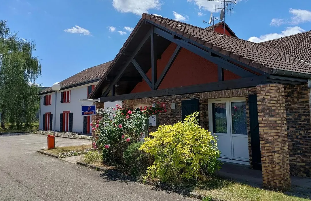 Prest'Hotel Epinal Chavelot-1
