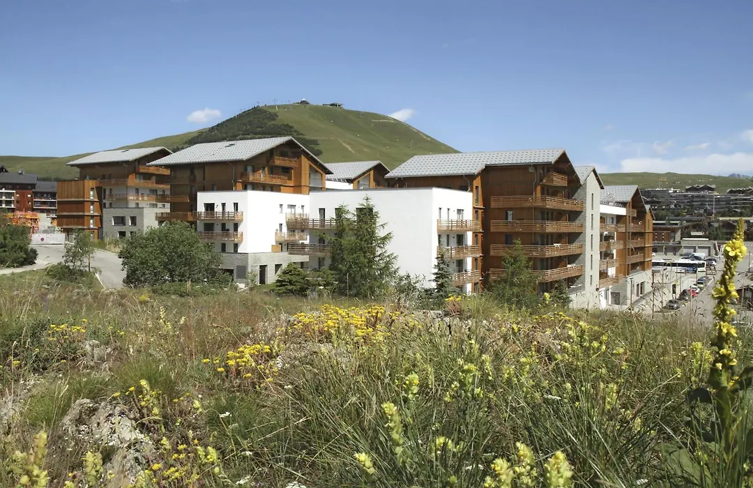 Hotel Et Spa L'Eclose By Odalys-1