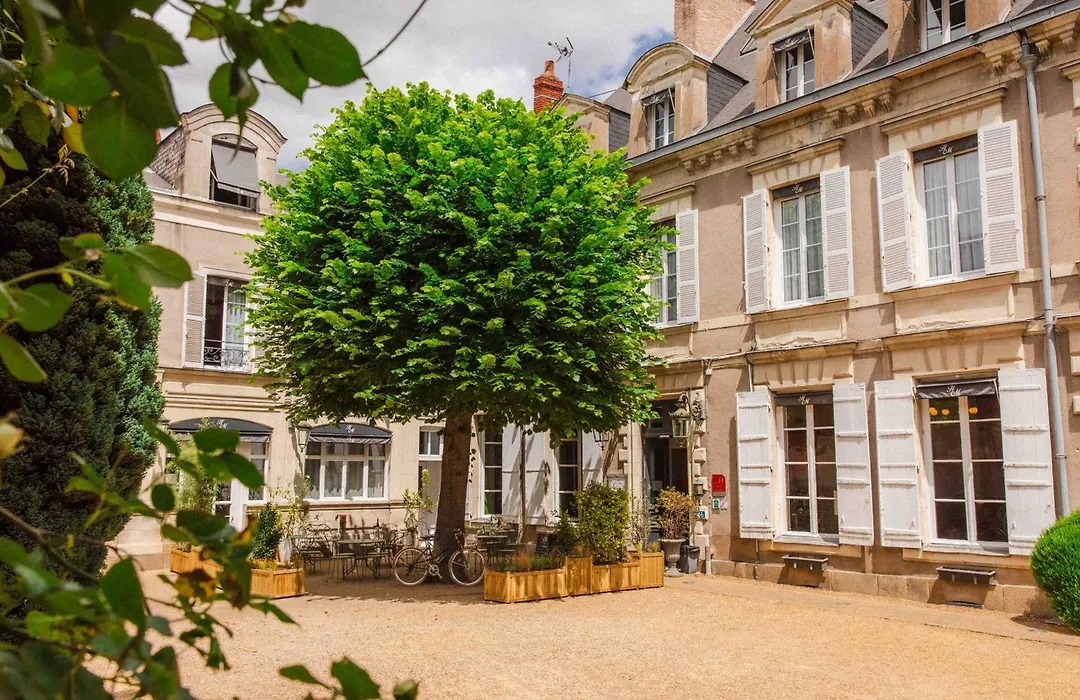 Hotel Du Mail-1