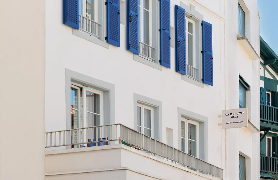 Alfred Hotels Port-Vieux-1