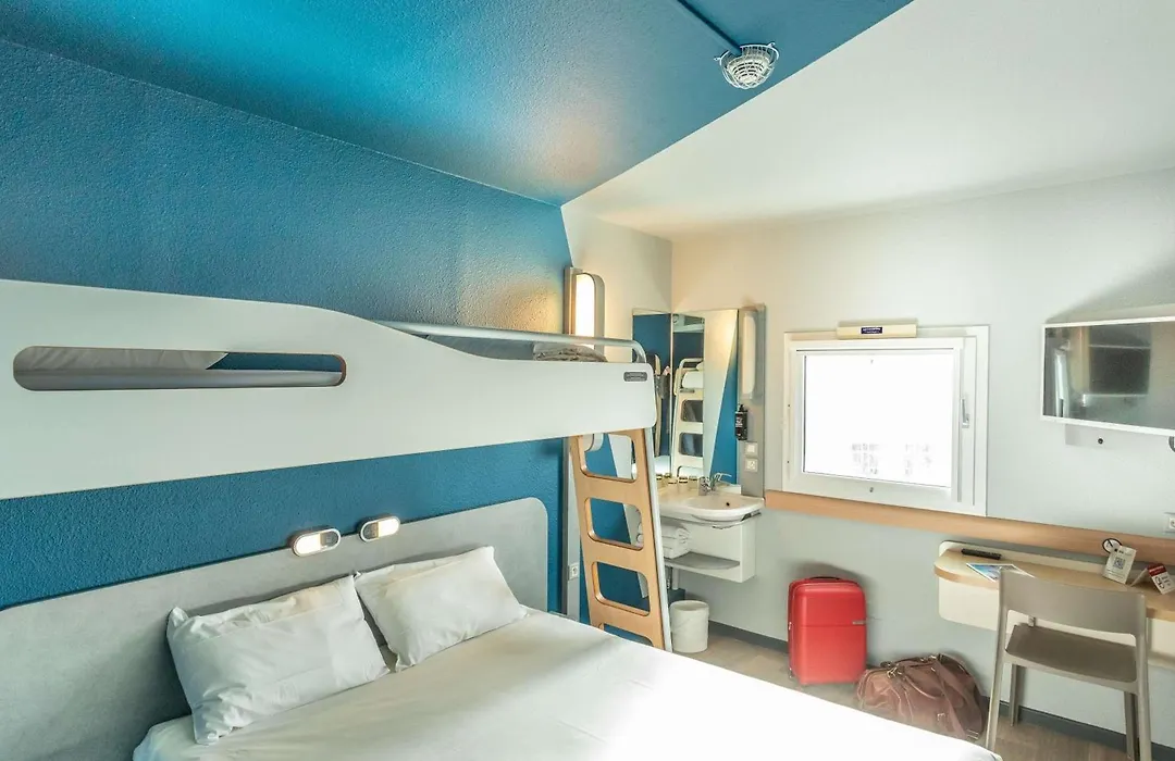 Ibis Budget Bourges-1
