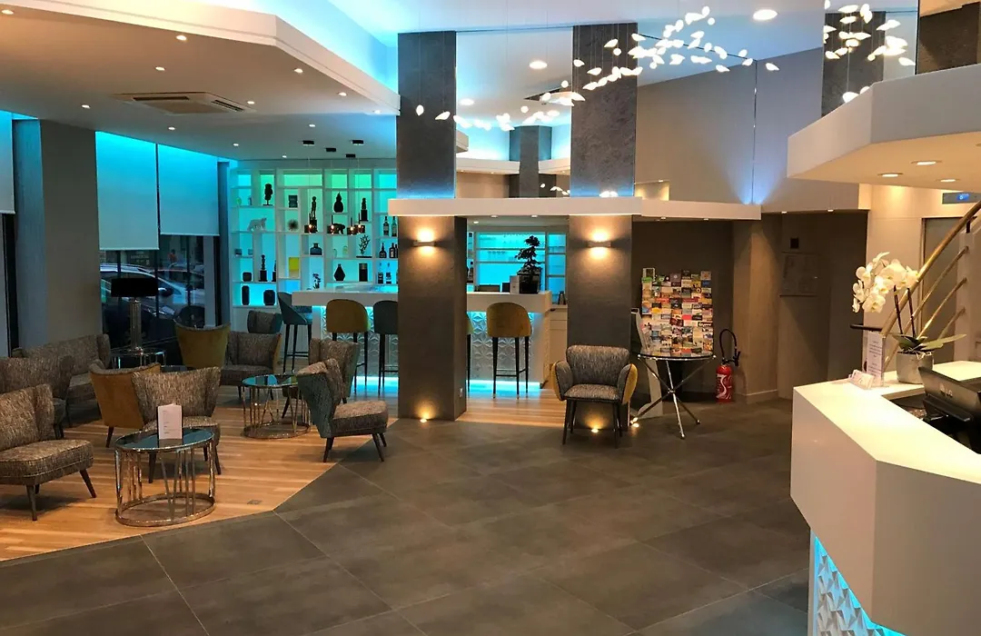Best Western Plus Hotel Carlton Annecy-1