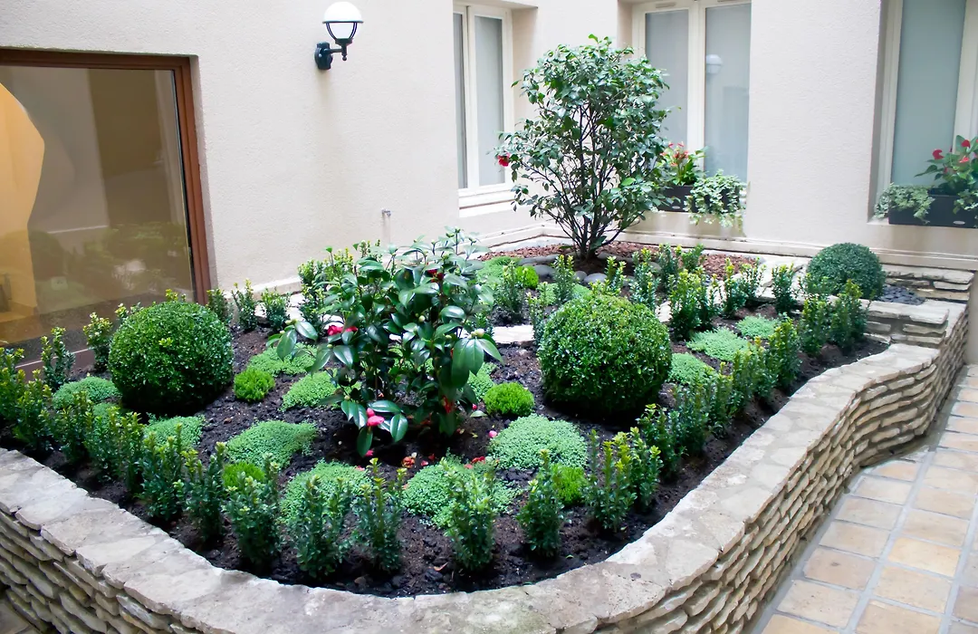 Hotel Jardin De Cluny-1