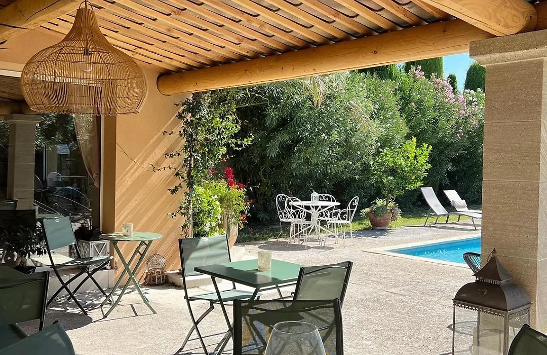 Domaine La Condamine Crillon Le Brave-1
